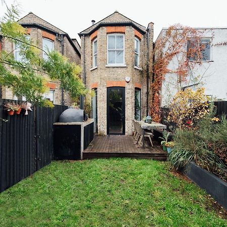 Stylish 2 Bedroom Flat With A Private Sauna Finchley Eksteriør billede