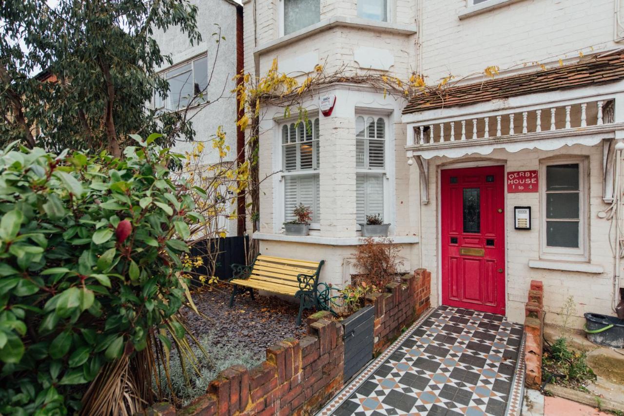 Stylish 2 Bedroom Flat With A Private Sauna Finchley Eksteriør billede